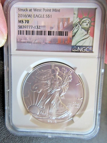 2016(W) Struck at West Point Mint Silver Eagle S$1 NGC MS70 #5839777-132