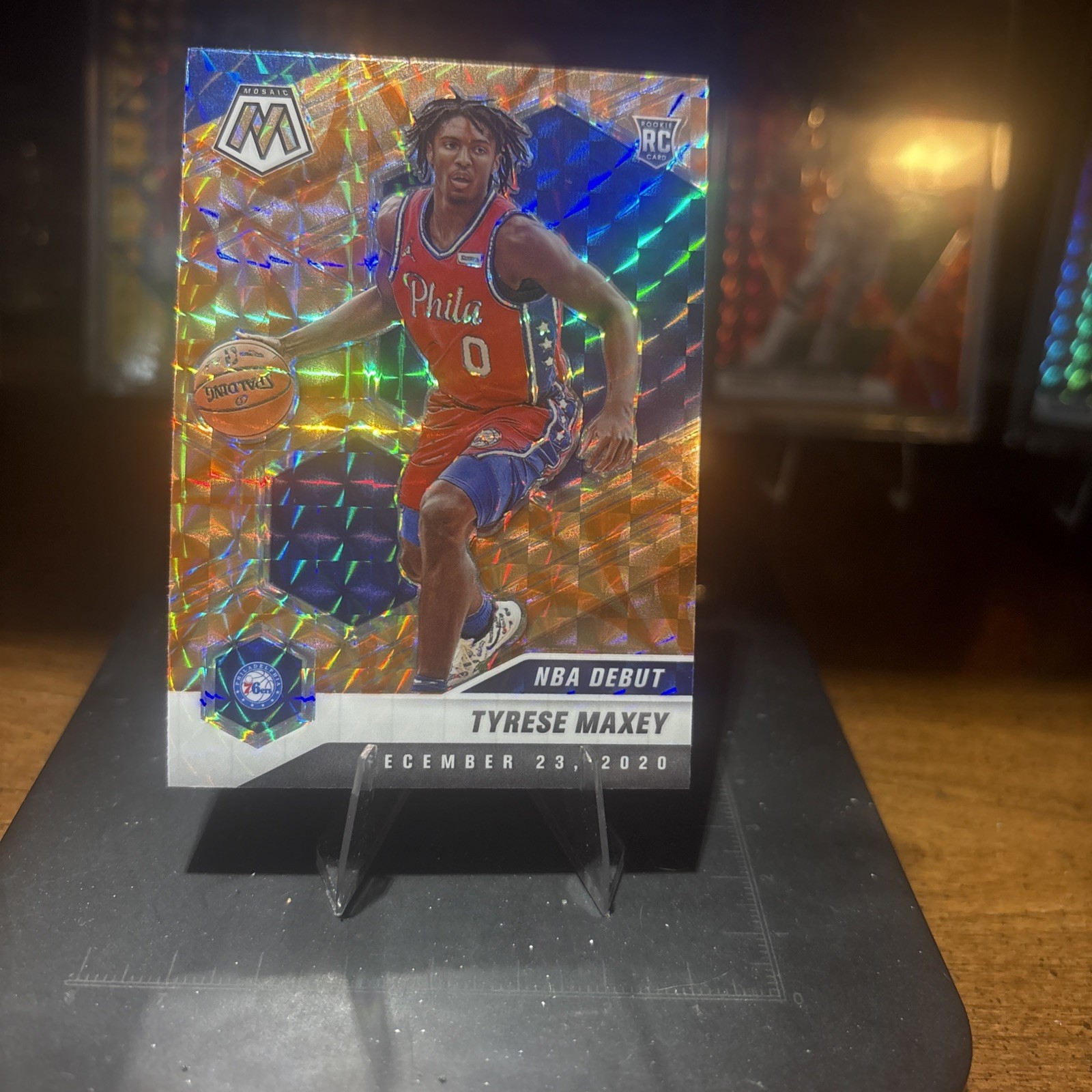 2020-21 Panini Mosaic - NBA Debut Tyrese Maxey #263 Red Mosaic Prizm (RC)