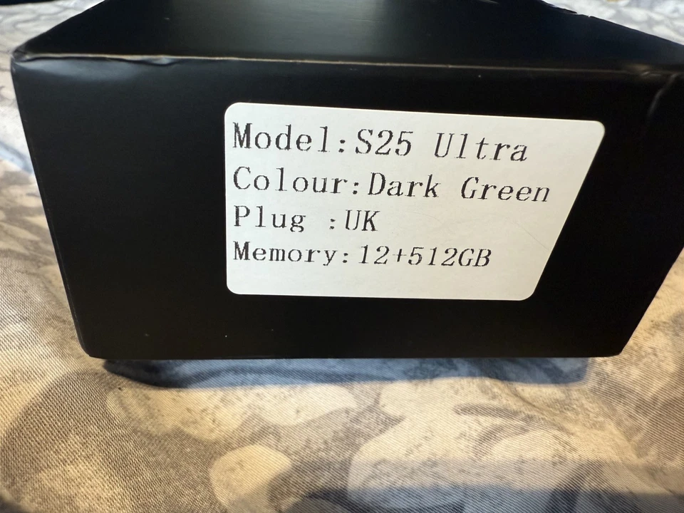 Chinese S25  5G Unlocked Smartphone Android Phone 6.8" Dual SIM Mobile Phones - Image 3 of 4