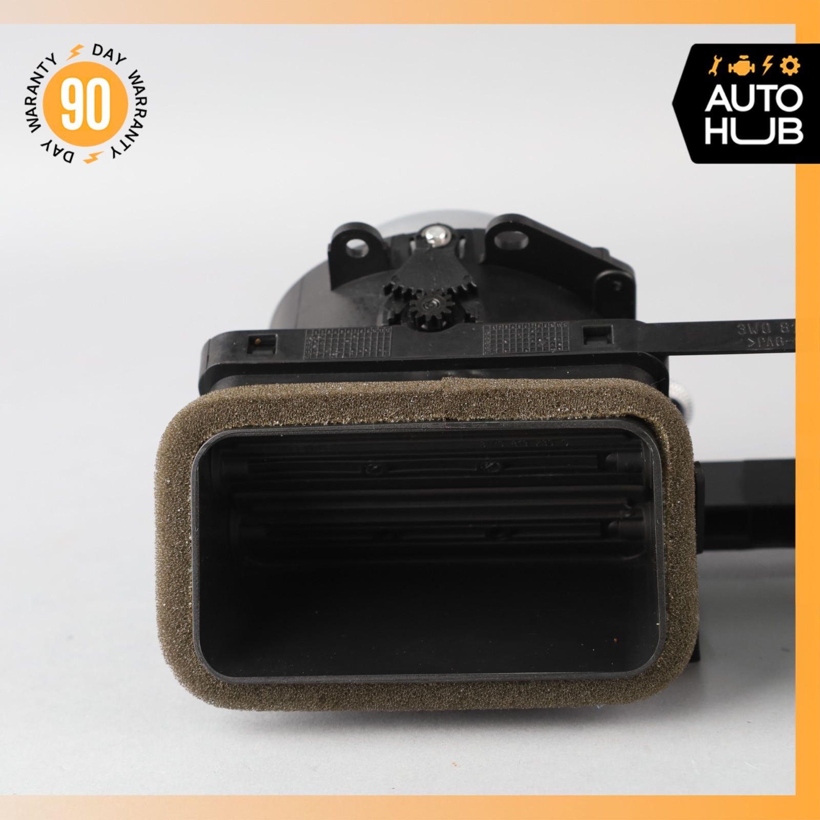 Bentley Continental GT GTC Flying Spur Dashboard Dash AC A/C Air Vent Center OEM
