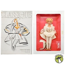 Barbie Uptown Chic Doll Classique Collection 1993 Mattel 11623