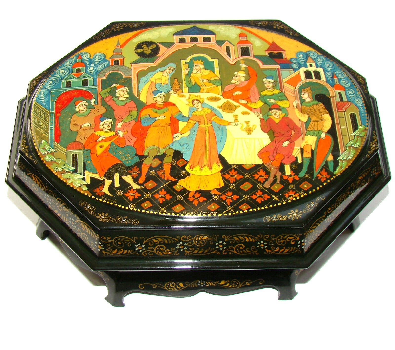 Boite laquée Kholouï de collection - Artisanat Russe de prestige peint à l'or fin