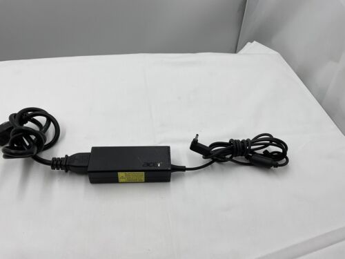 ACER PA-1450-26 19V 2.37A 45W Genuine Original AC Power Adapter Charger