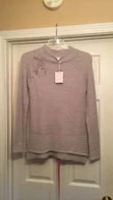 LC Lauren Conrad Womens Size Medium Light Gray Sweater NEW NWT