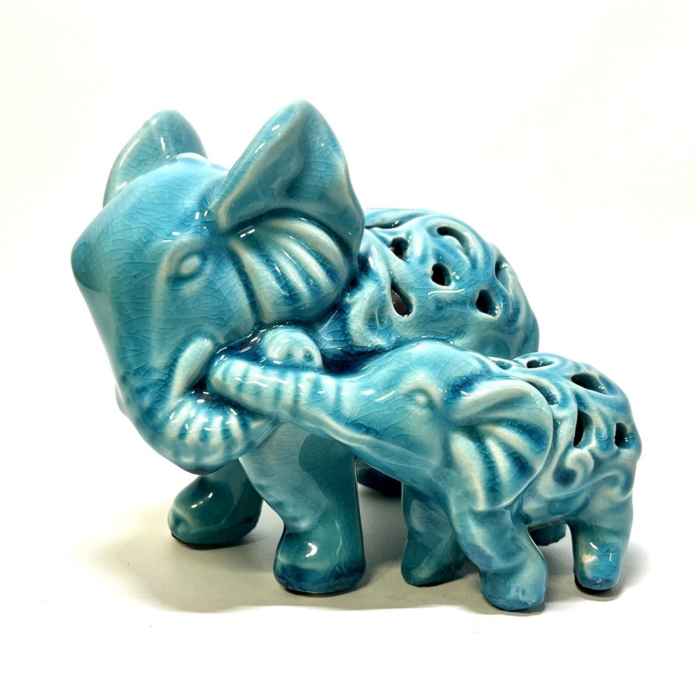 Blue Mother & Baby Elephant Handmade Potpourri Holder Figurine 5¼