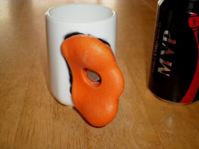 [3-D] ROCK CLIMBING HOLD / GRIP ATTACHED TO CUP, Ceramic Coffee Cup / Mug, VINT.