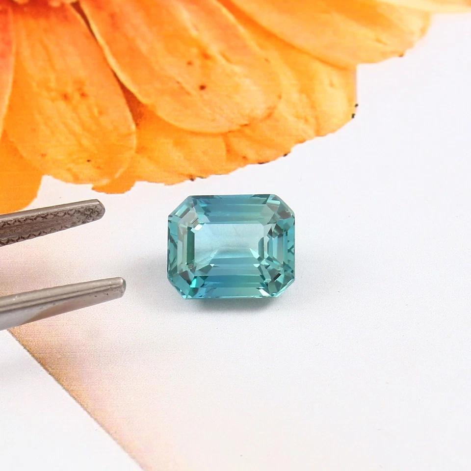 3.95 CT - AAA Extreme Quality Ceylon Parti Sapphire Loose Radiant Cut Gemstone - Image 3 of 4