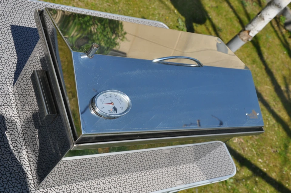 Smoker*Räucherofen mit Hydroverschluss, Tasche und Ständer Outdoor* 520x300x310  - Bild 3 von 4