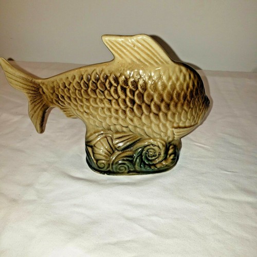 Figura de pescado vintage hecha en Brasil - Imagen 2 de 5