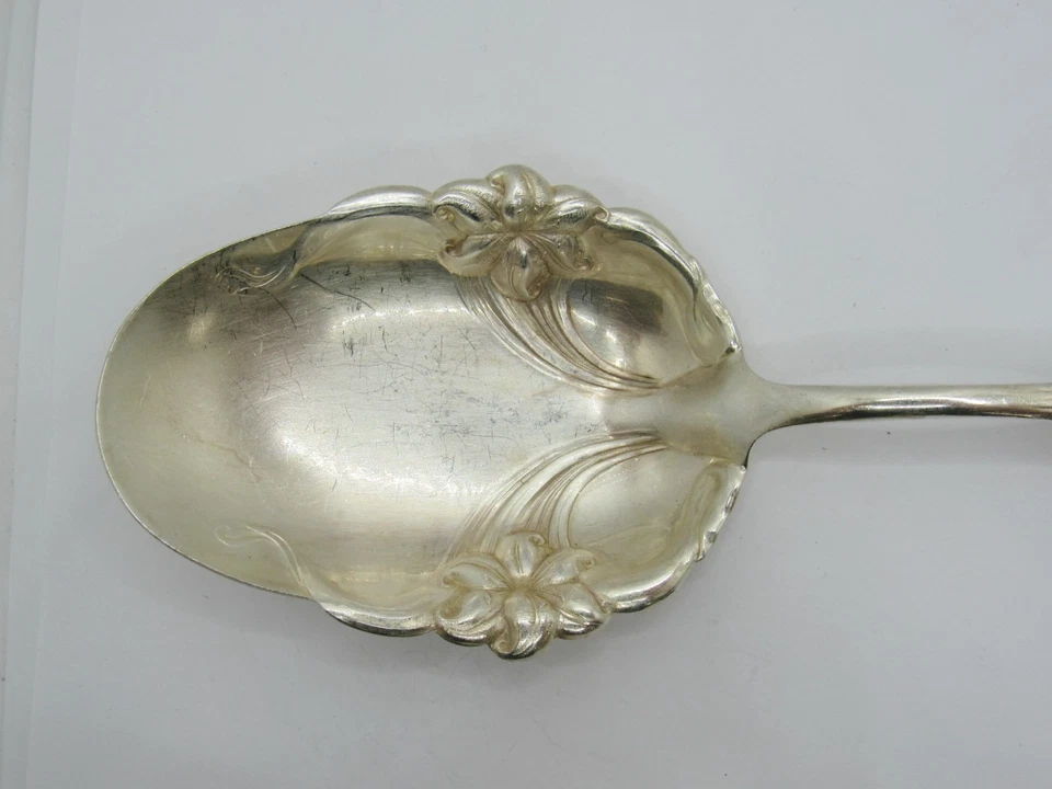 CUCHARA PARA SERVIR ENSALADA PLATA ESTERLINA AMSTON TIROLESA 9-3/8"" CUBIERTOS SIN MONO Foto 4 de 4