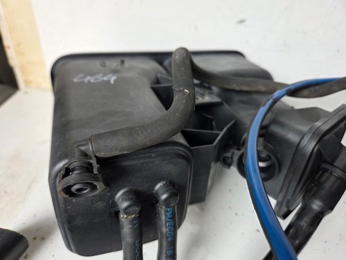 BMW E36 m3 carbon Charcoal Canister fuel tank breather + pipes m3 469 - Picture 4 of 8