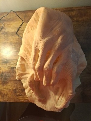 Unpainted Half Life/Half Life 2 Custom Headcrab Mask Unused