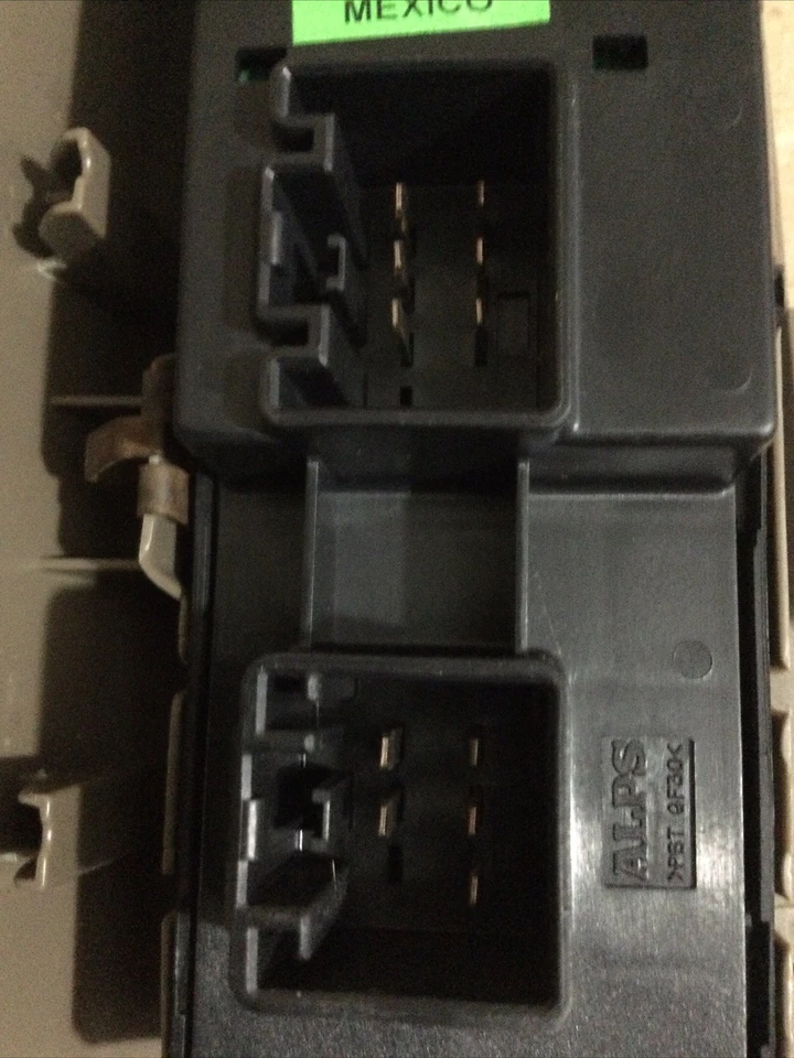 02-05 Interruptor de bloqueo de ventana/puerta principal conductor izquierdo Ford Explorer (CA2278 L47DA) Foto 3 de 4