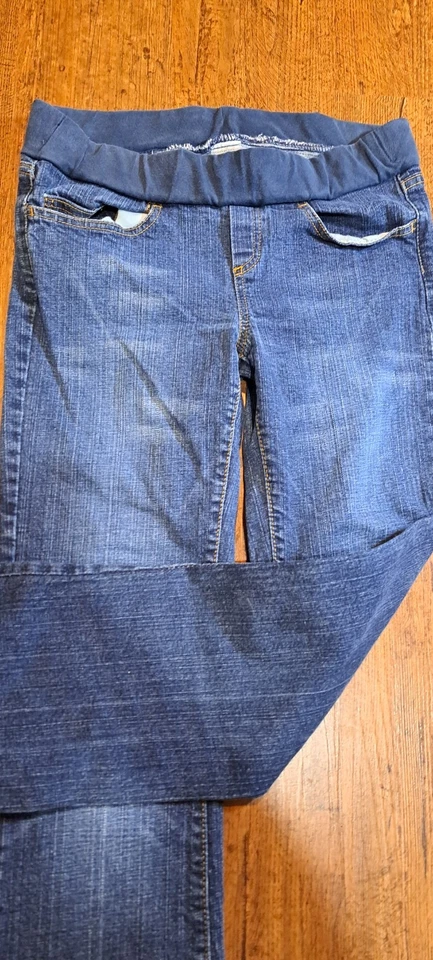 Motherhood Maternity Blue Jeans Small Av Straight Leg - Image 2 of 3