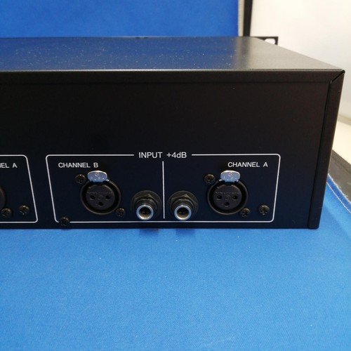 YAMAHA Q2031B | Graphic Equalizer in Good Condition - Picture 8 of 11