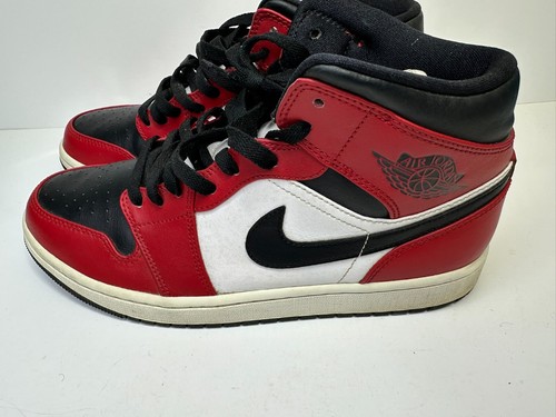 Nike Air Jordan 1 Mid Chicago Black Toe 554724-069 Sneakers Sz 9 - Picture 3 of 8