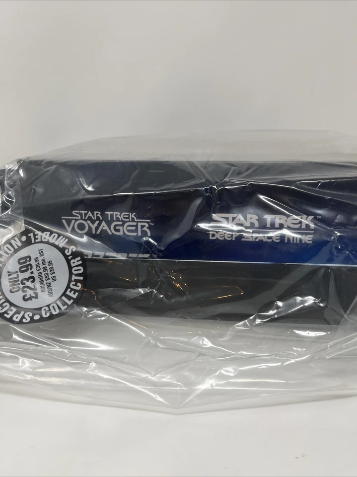 Eaglemoss Star Trek Starships Colección Altamid Swarm Ship Edición Especial con Mag Foto 4 de 4