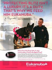 Anuncio impreso 2009 - anuncio de comida para perros Eukanuba - policía K9 equipo oficial policía