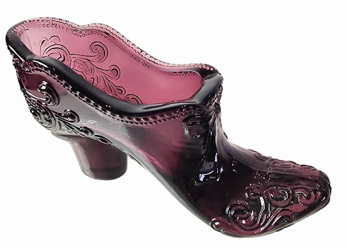 Fenton Glass Purple Amethyst Shoe Slipper Cabbage Rose Pattern 4"