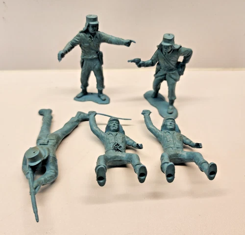 Vintage 1950s Marx Captain Gallant 60mm Figures X5 Light Blue. As Seen