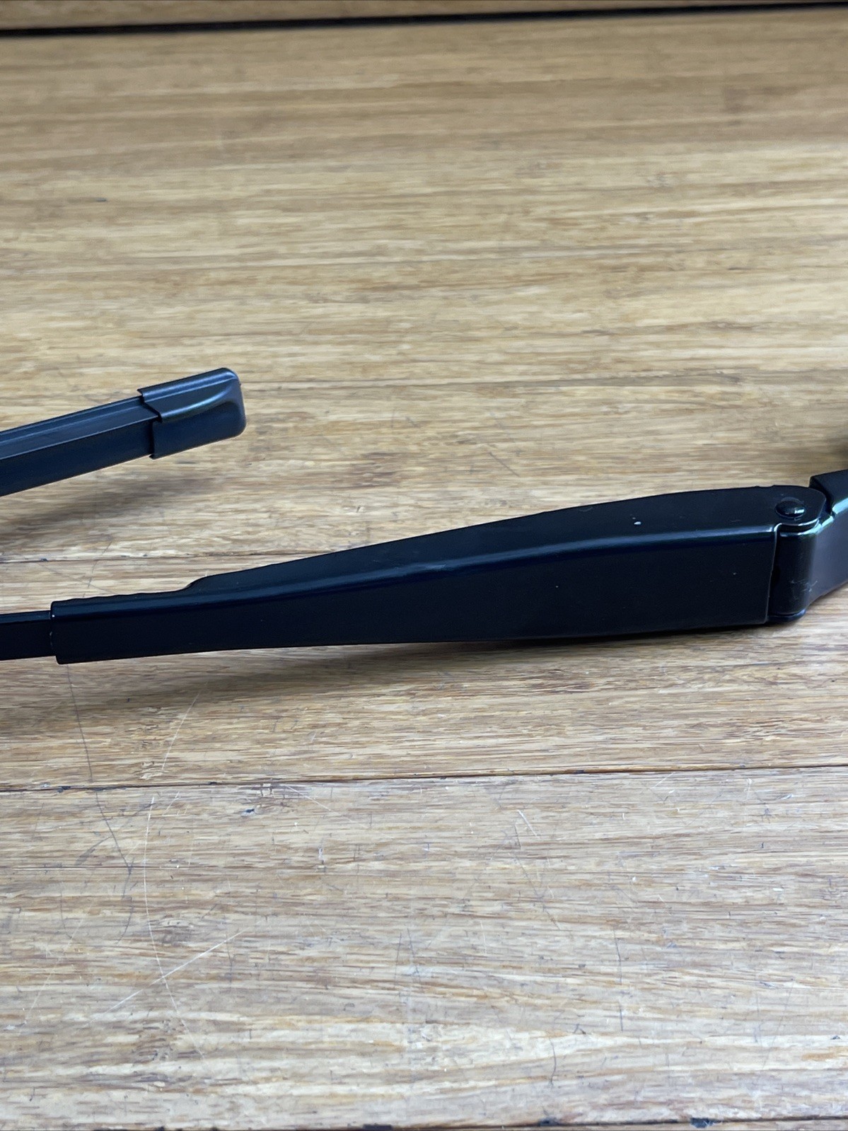 2018-2023 Audi R8 4S V10 PLUS Windshield Wiper Arm Front Left Driver Side OEM