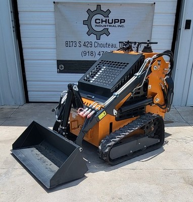 Mini Skid Steer Arteer QB-480  Stand-On Compact Tracked Loader 23HP Crawler