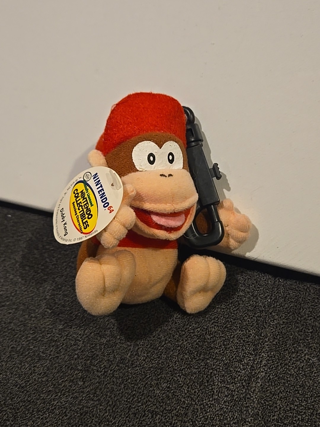 BD&A Nintendo 64 Diddy Kong Plush Beanbag Clip On Keychain 1997 New with Tag
