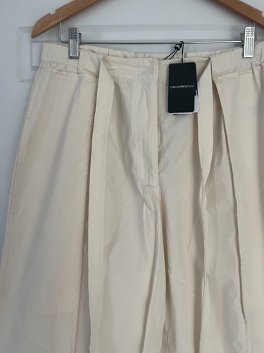 EMPORIO ARMANI Straight Trousers Beige – M/12 - 5+ items free AU post - Picture 8 of 15