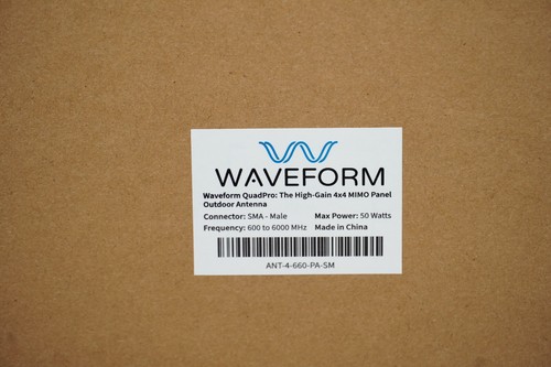 Waveform Quadpro The High Gain4x4 MIMO Panel Antenna|ANT-4-660-pa sm - Photo 2/4