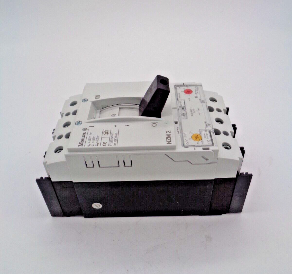 EATON KLOCKNER MOELLER NZMB2-A80-BT-NA 80 A 3 POLE CIRCUIT BREAKER, NEW