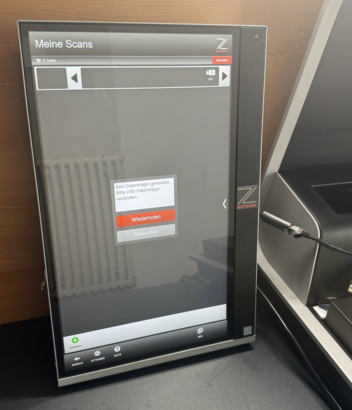 A3+ Buchscanner mit Komfort-Buchwippe & Panel-PC V4 Zeta Comfort Zeutschel – Bild 3