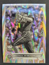 2022 Topps Chrome Black & White Raywave Refractor Patrick Wisdom #198