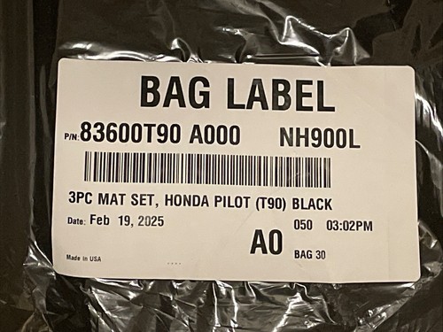 Juego de alfombrillas de 3 piezas OEM Honda Pilot 83600T90 A000 NH900L negras 2016-2024 (2025?) Nuevo - Imagen 2 de 2
