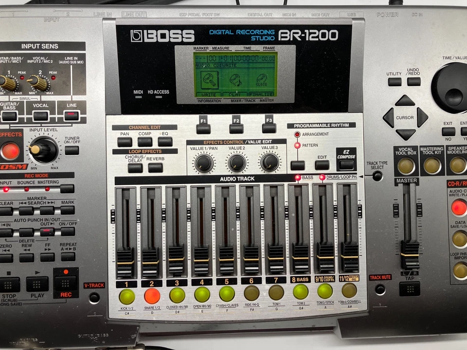 Boss BR-1200CD Digital Recording Studio 2005 w/Adapter Working ZT99619 - Image 2 of 4