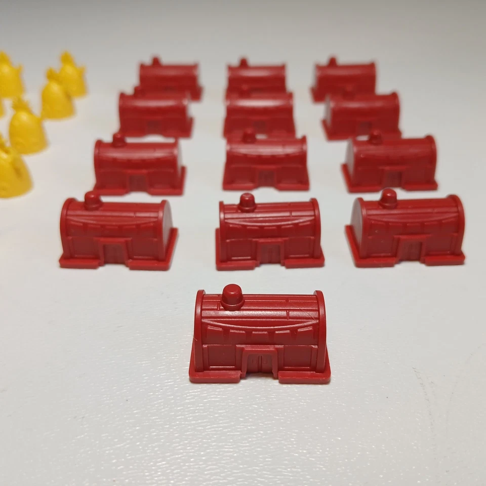 Monopoly SpongeBob Square Pants  Replacement Game Pieces Hotels Houses  - Image 3 of 4