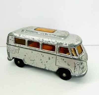 Vintage 1967 Matchbox Lesney #34 Volkswagen Camper High Roof