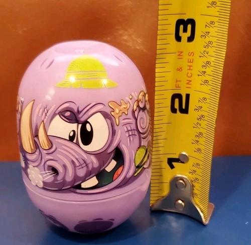 2.75 In Mighty Beans Capsule Case Moose Hungry Zombie Masked Mobster Beans - Picture 11 of 12