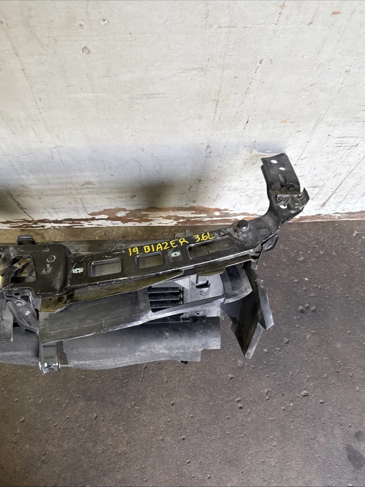 ✅ OEM 2019-2024 CHEVROLET BLAZER 3,6 L CONJUNTO COMPLETO DE OBTURADOR DE AIRE CON MONTAJE Foto 4 de 4