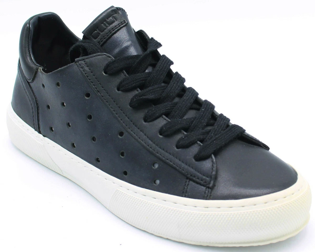 Scarpe traforate deals uomo