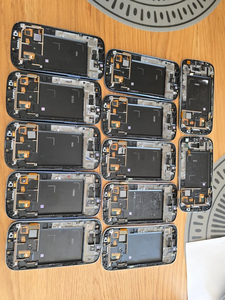 Samsung S3 Repuesto Pantalla Oled Original Totalmente Funcionando i9300 (5) Foto 2 de 3