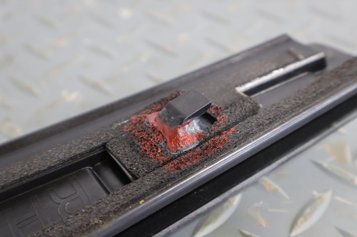 16-20 Tesla Model X Right Exterior B Pillar Glass Trim (1032364-00-C) Repaired - Picture 14 of 17