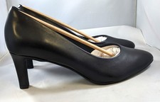 clarks calla rose pump