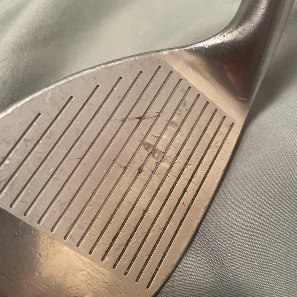 Nike Golf Men's RH VR Forged 52 10 A Wedge Dynamic Gold S400 Stiff Flex Steel - Image 4 of 4