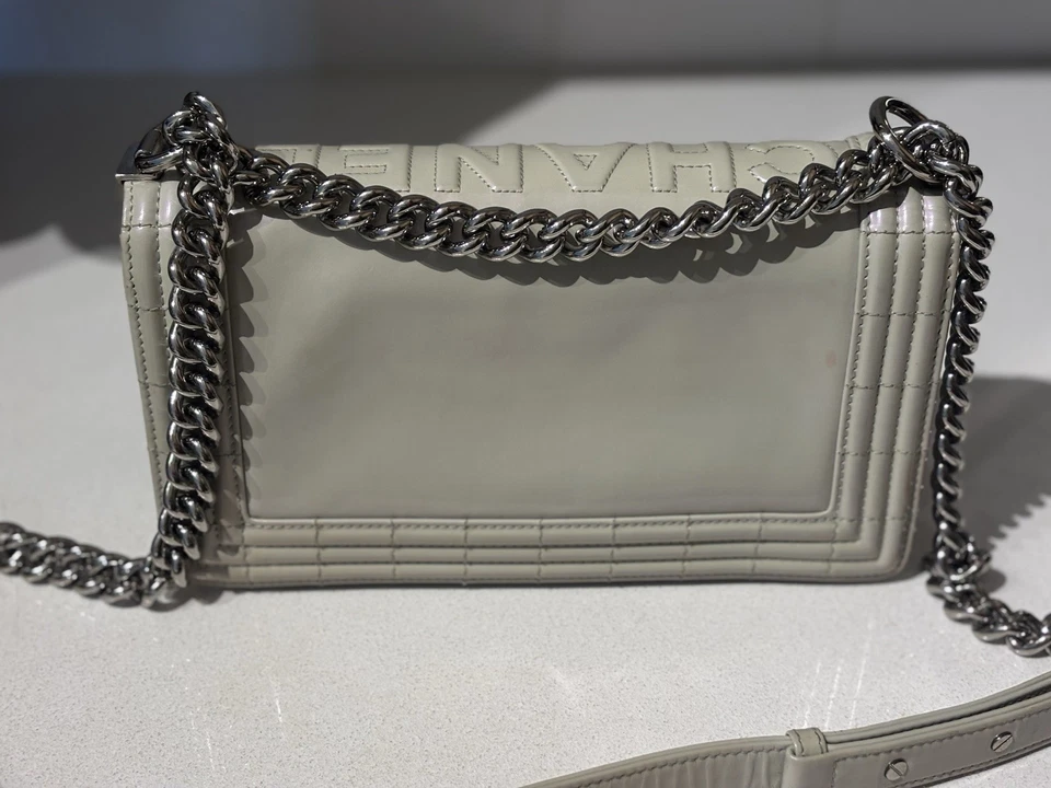 Bolsa CHANEL Reverso menino couro de bezerro iridescente vitrificado tamanho médio 2011/2012 *leia* - Imagem 3 de 4