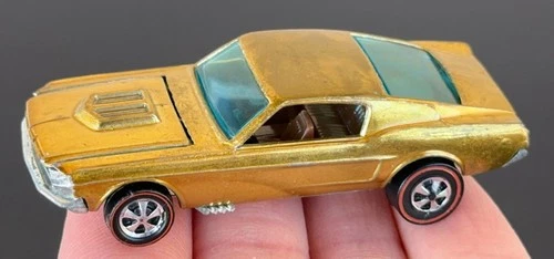 Vintage Hot Wheels Redline 1968 SUPERB Gold Custom Mustang HK - BROWN Int., WOW!