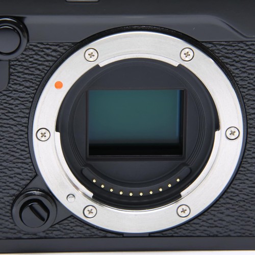 Fujifilm X-Pro2 24.3MP Mirrorless Digital Camera Body #361 - Picture 7 of 12