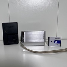 Sony Cyber Shot DSC-T90 12.1MP Digital Camera Zeiss FOR PARTS DEFECTIVE REPAIR