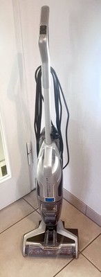 Bissell Crosswave 3-in-1 Elektr.  Multiflächen-Bodenreiniger. Selten gebraucht.
