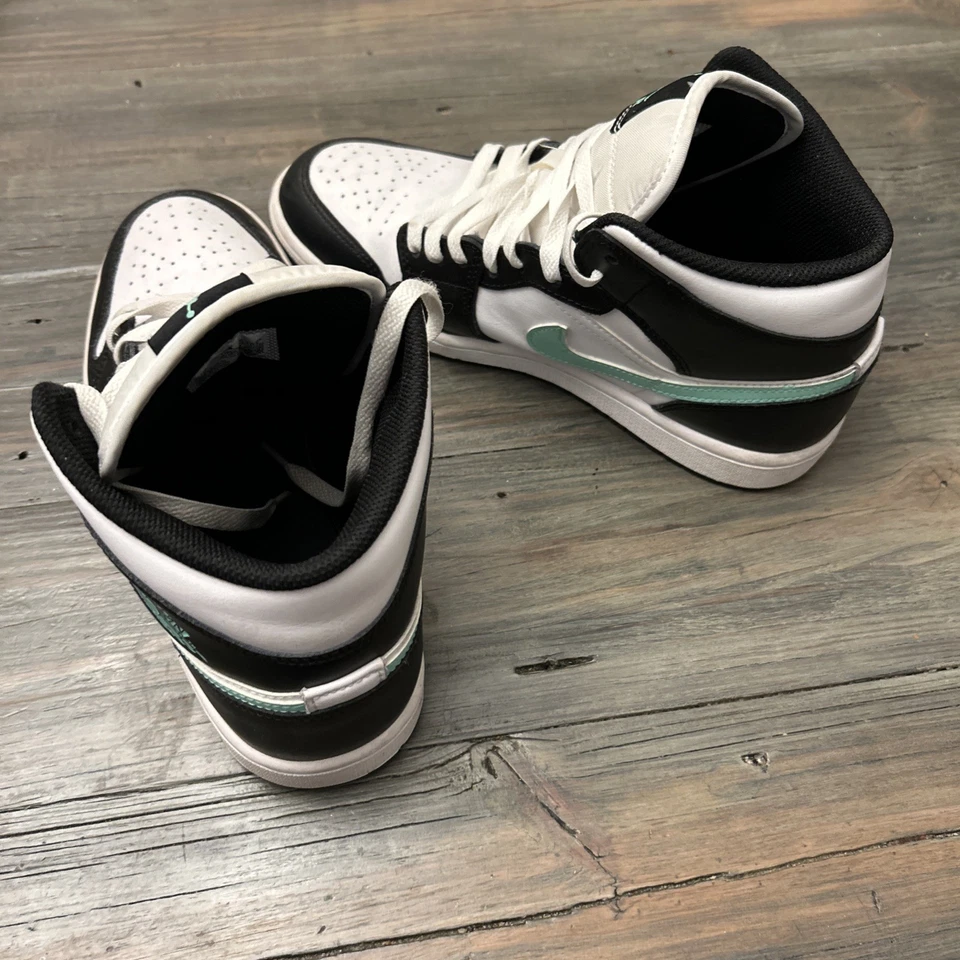 Size 8 - Air Jordan 1 Mid Green Glow - Image 4 of 4