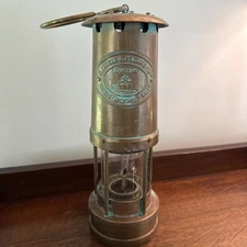E.THOMAS & WILLIAMS LTD CAMBRIAN BRASS MINERS LAMP #33741 ABERDARE WALES 10”